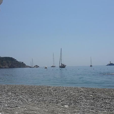 Naxos Sea Villa Taormina Bagian luar foto